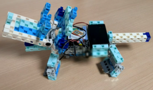 ロリケラトプスロボット