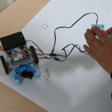 ラジコンロボットのサムネ用